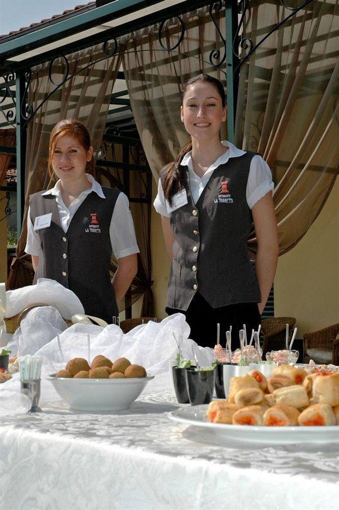 Hotel Ristorante La Torretta Bianzè Екстериор снимка