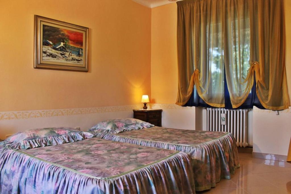 Hotel Ristorante La Torretta Bianzè Екстериор снимка