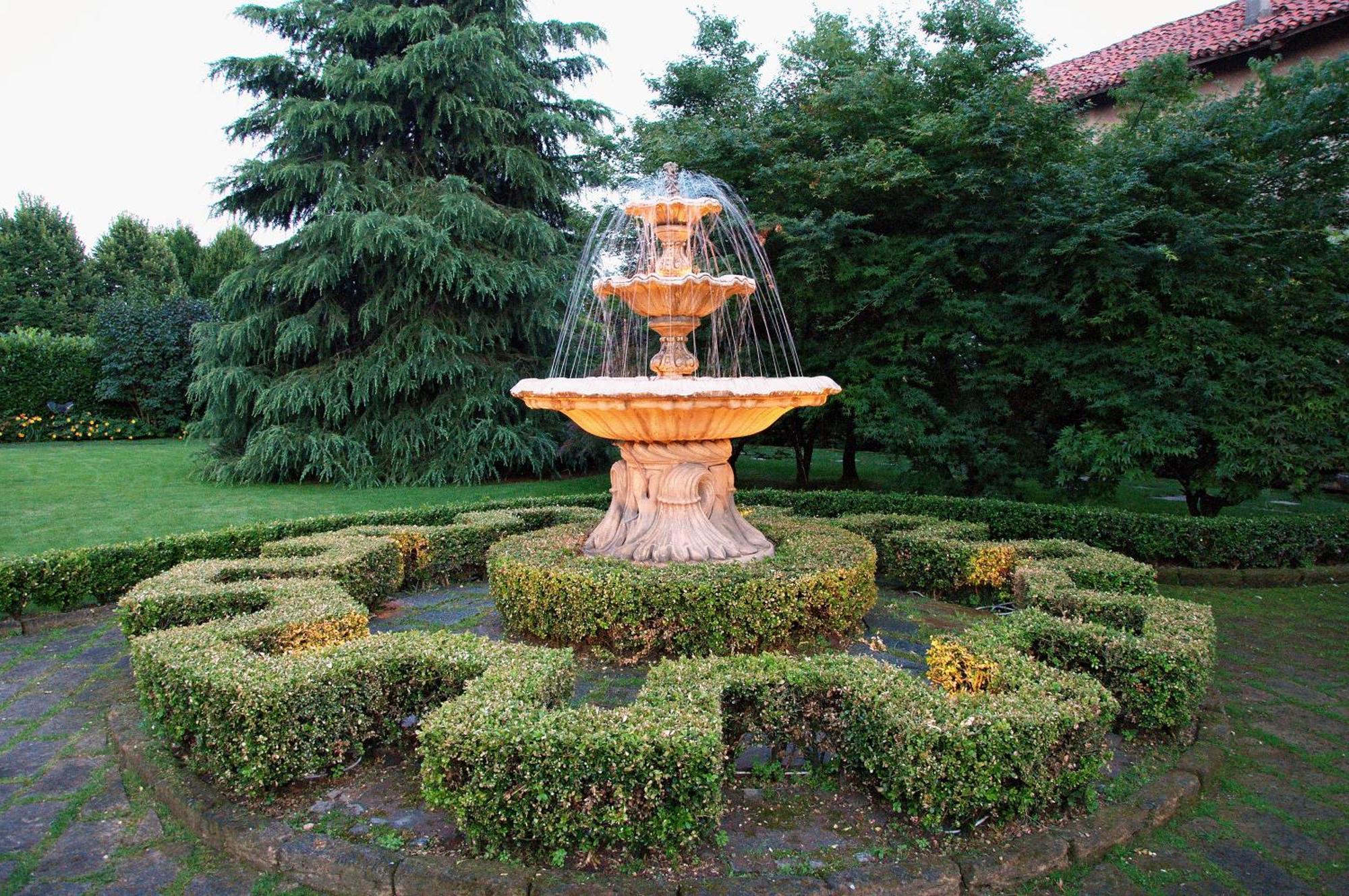 Hotel Ristorante La Torretta Bianzè Екстериор снимка